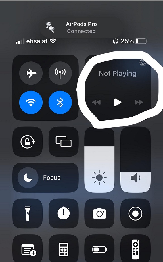 fix-airpods-won't-fix-iphone-1.9